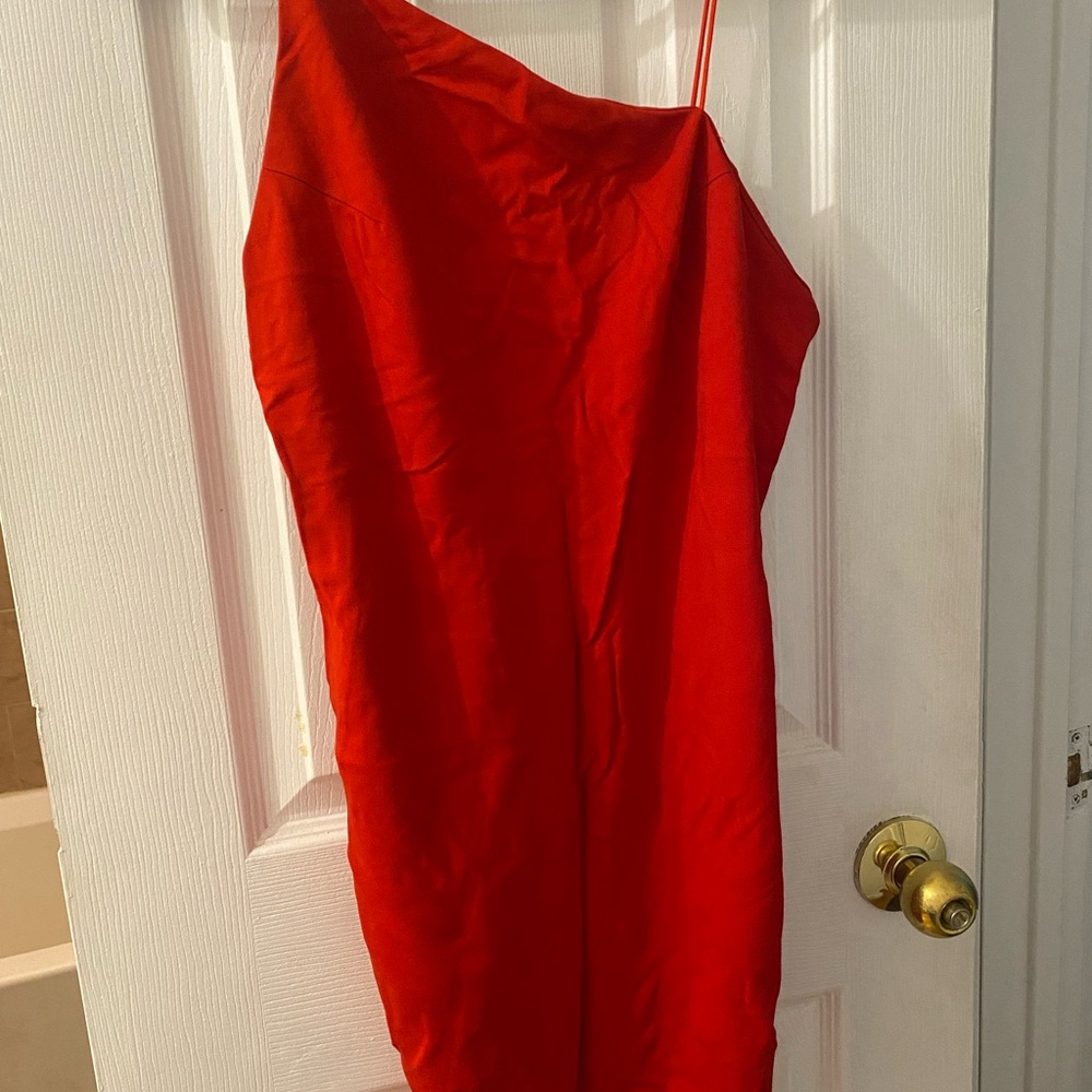 Elegant Red One-Shoulder Dress